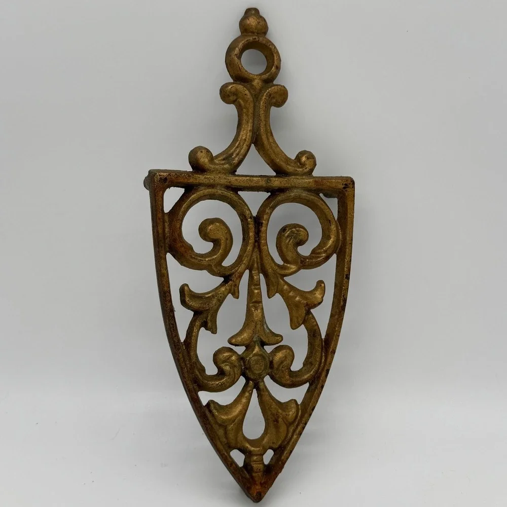 Vintage Cathedral Cast Iron Trivet Wall Plaque Hot Plate Black Mold No 246